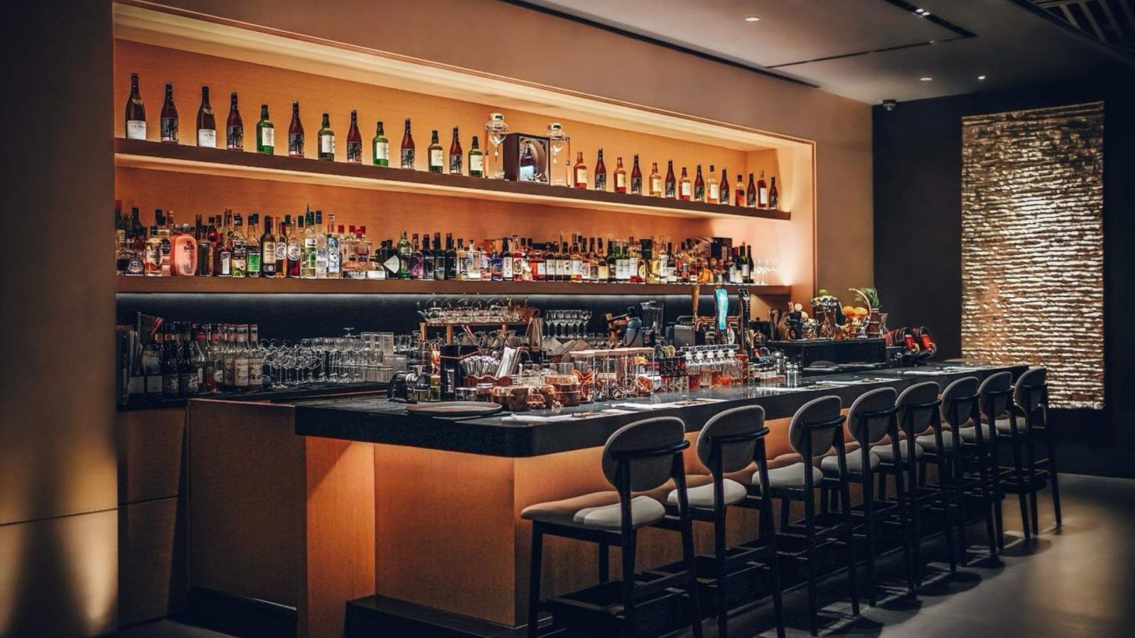 Best new bars to try in Hong Kong right now!