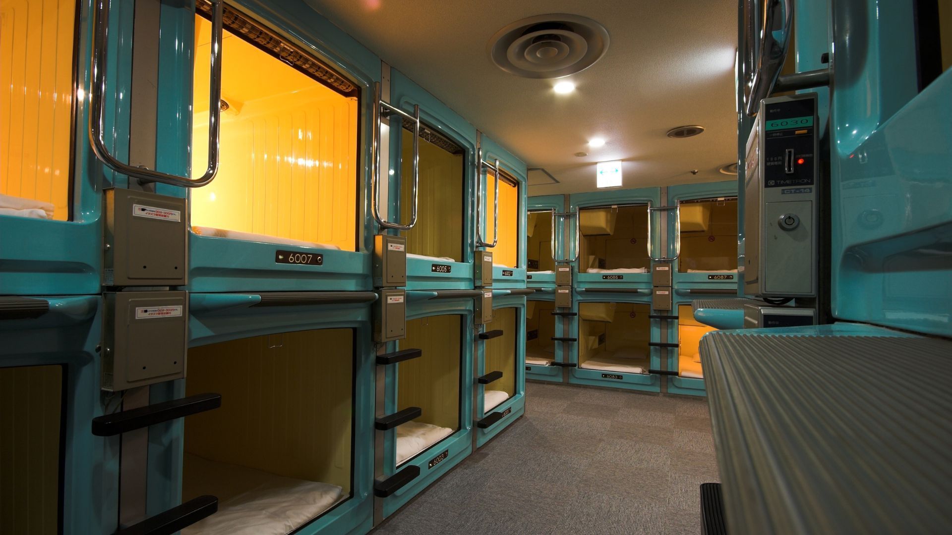 Capsule hotel