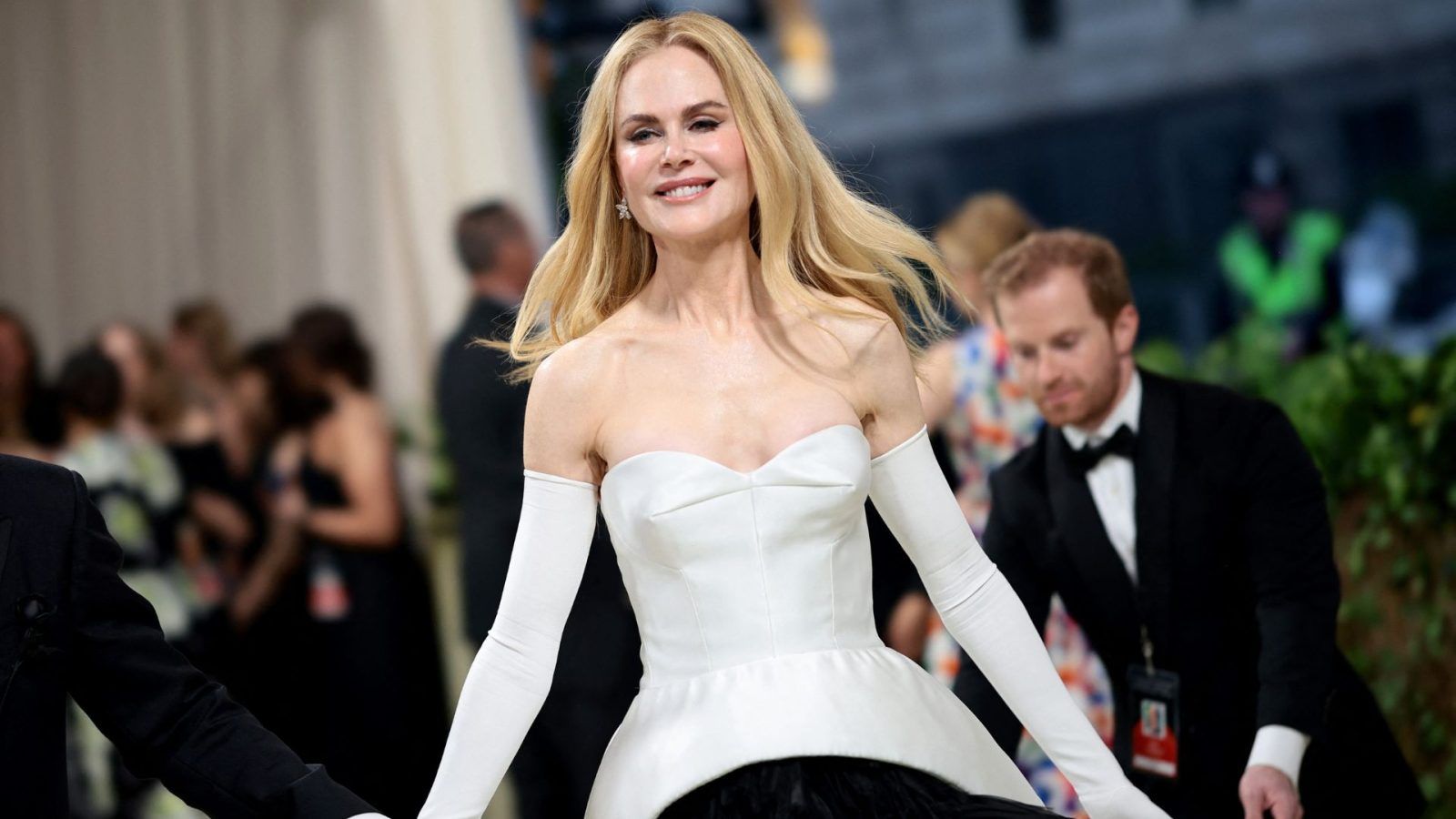 What is the net worth of Nicole Kidman, one of the highest-paid actresses in the world?