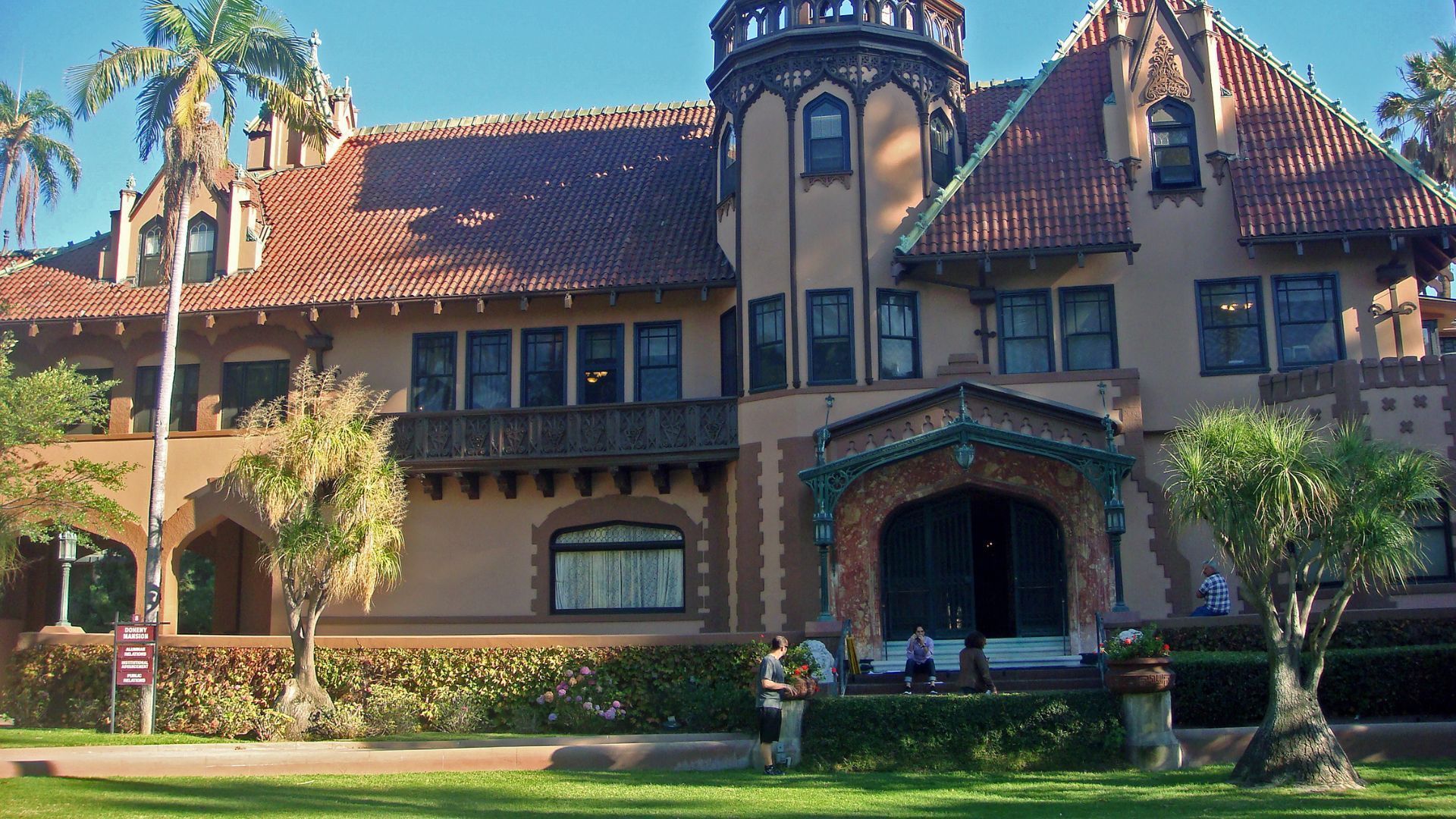 Doheny Mansion