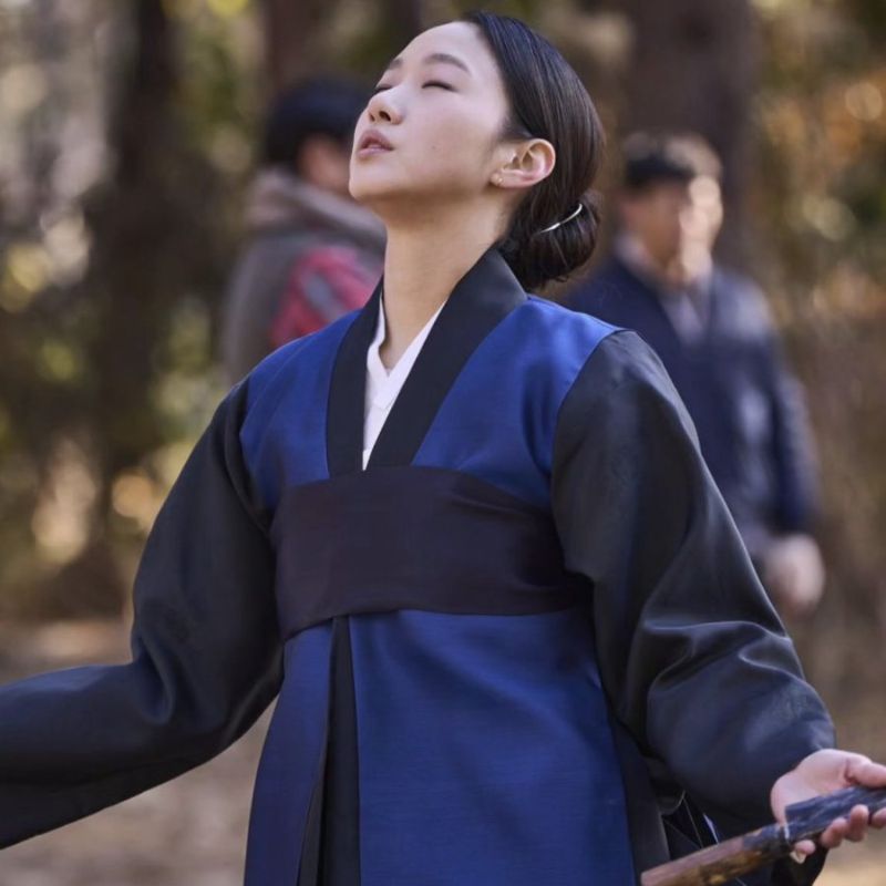 Watch Kim Go-eun’s top performances from these movies and shows