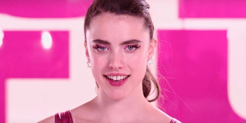 a photo of margaret qualley in the substance, used in a movie review the substance