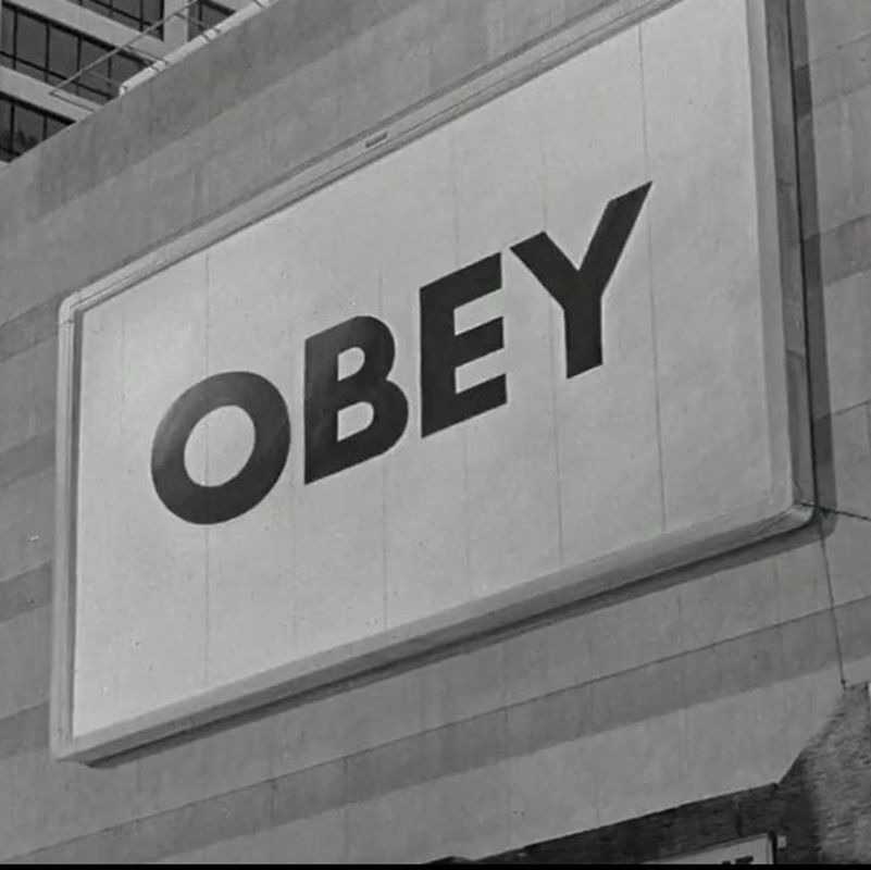 ‘They Live’ and other conspiracy theory thriller movies with IMDb rating above 7