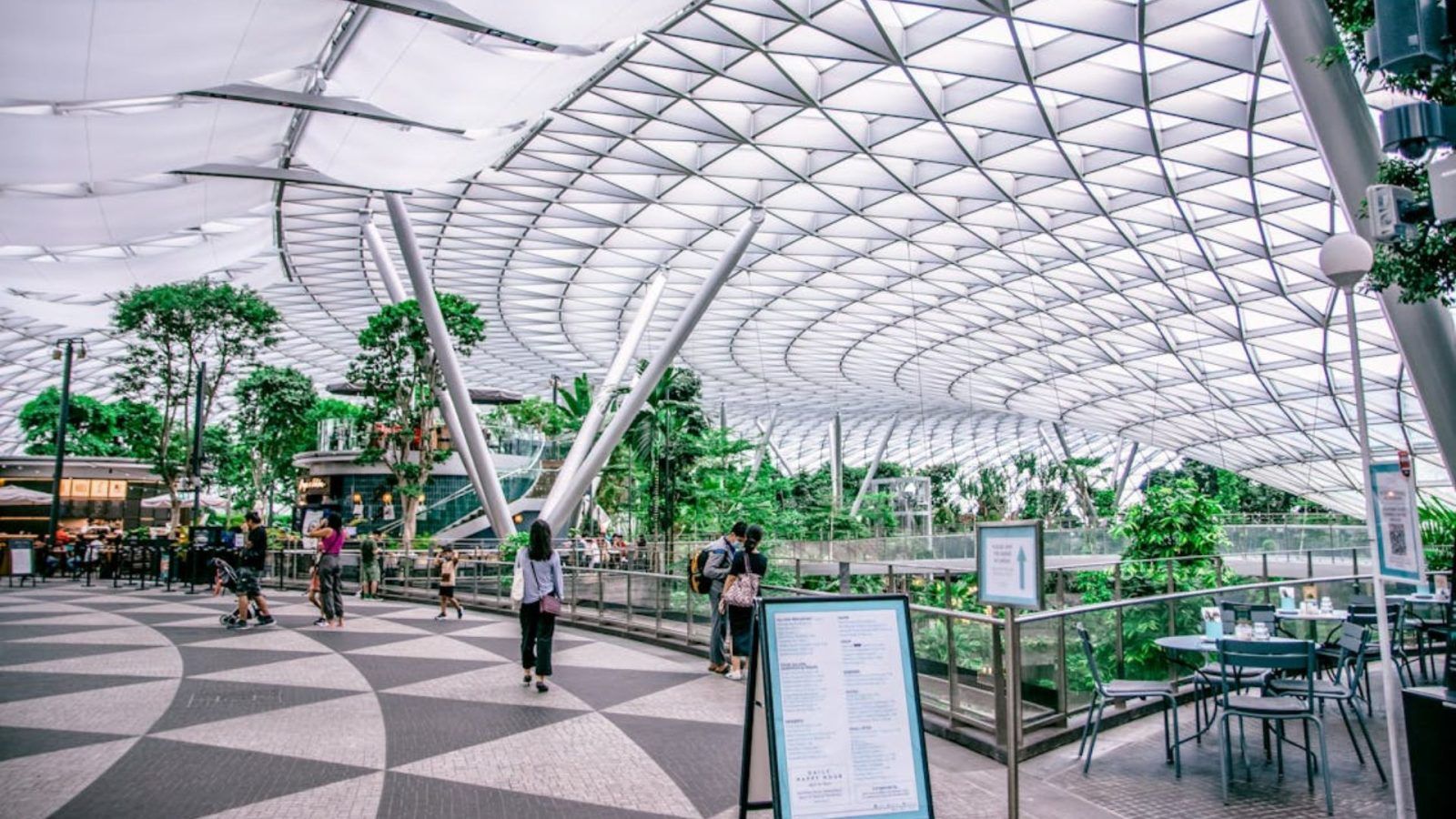 Changi Airport To Farrar Park www.lifestyleasia.com