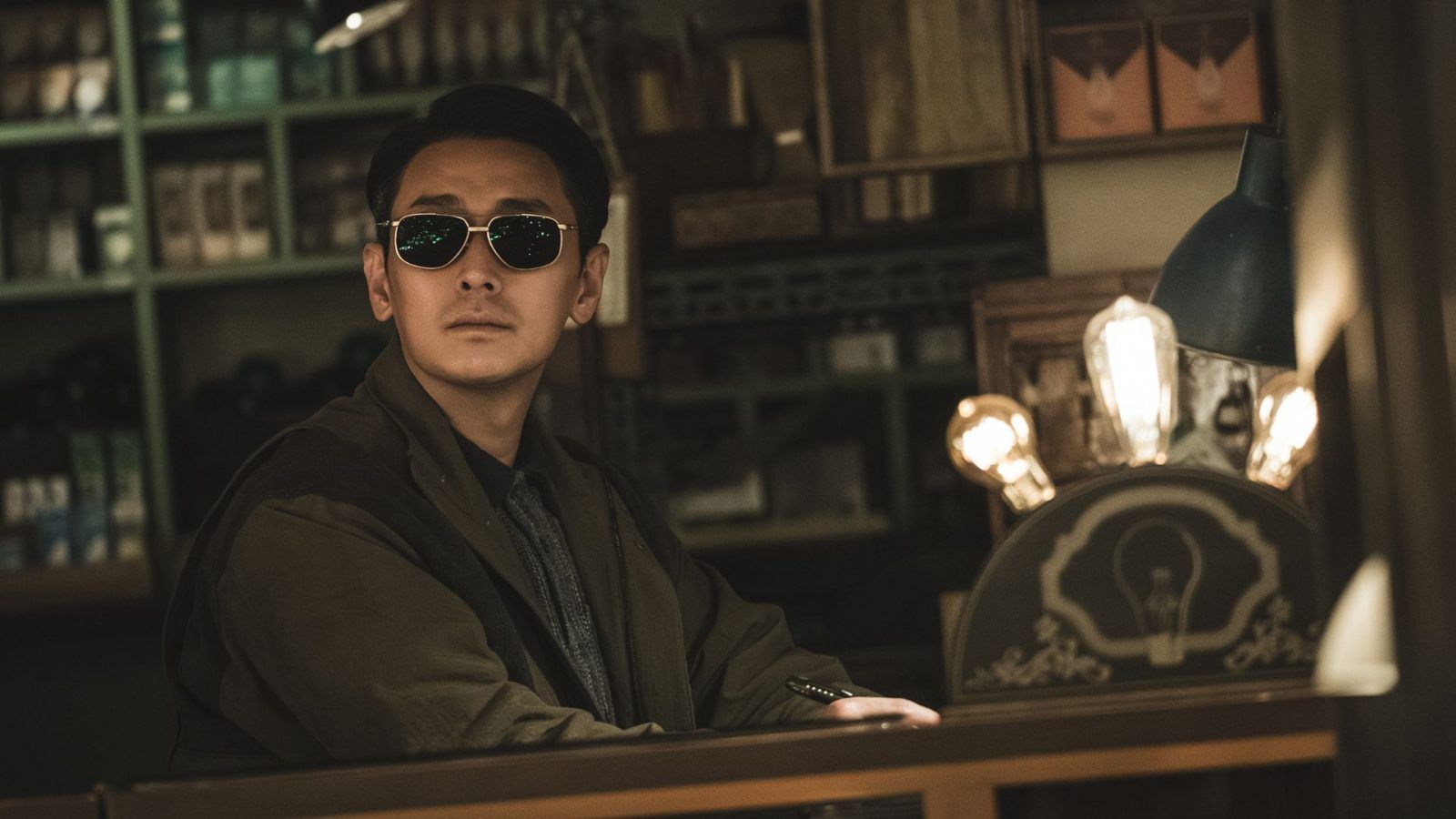 ‘Light Shop’ review: A gripping watch from the creator of ‘Moving’