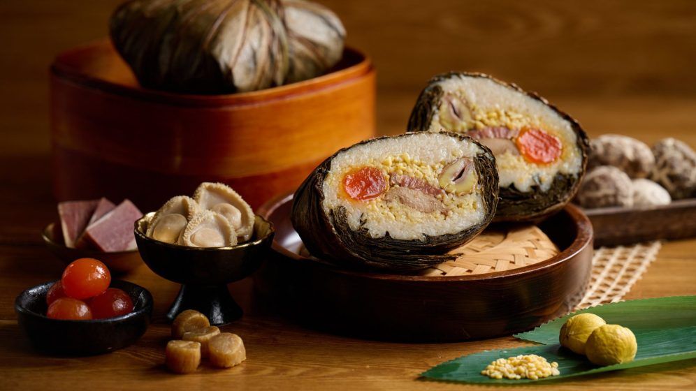 Двор династии Мин