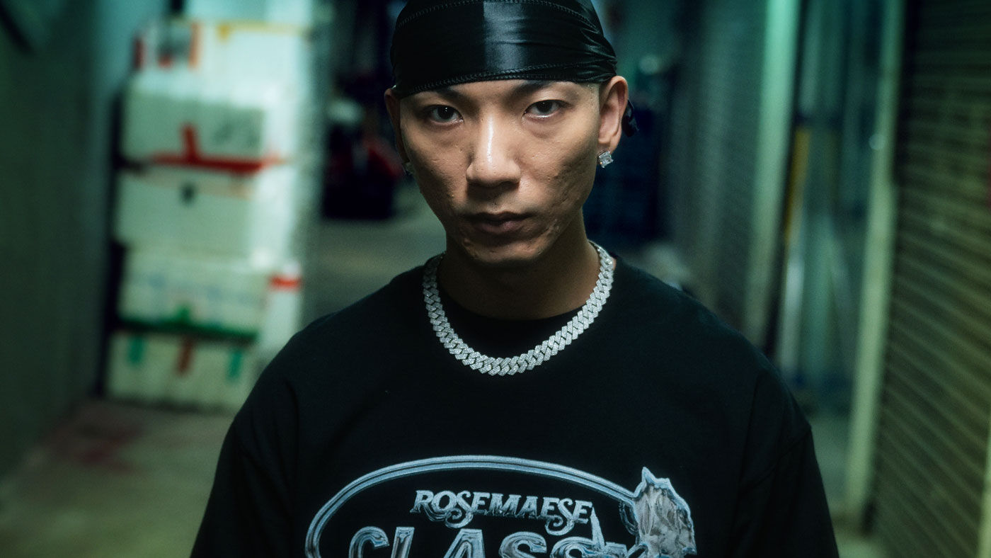 Novel Rapper LSA 30: Novel Fergus