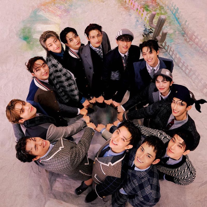 K-POP・アジア 2021 SEVENTEEN CONCERT
POWER OF LOVE PVC INSIDE SEVENTEEN] 2021 SEVENTEEN ONLINE CONCERT 'IN-COMPLETE