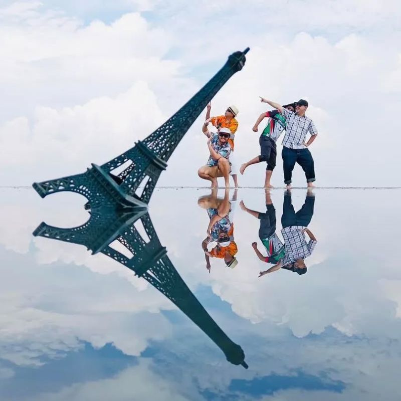 Mirror Rocks Asia Check out the Sky Mirror in Kuala Selangor | LSA HK