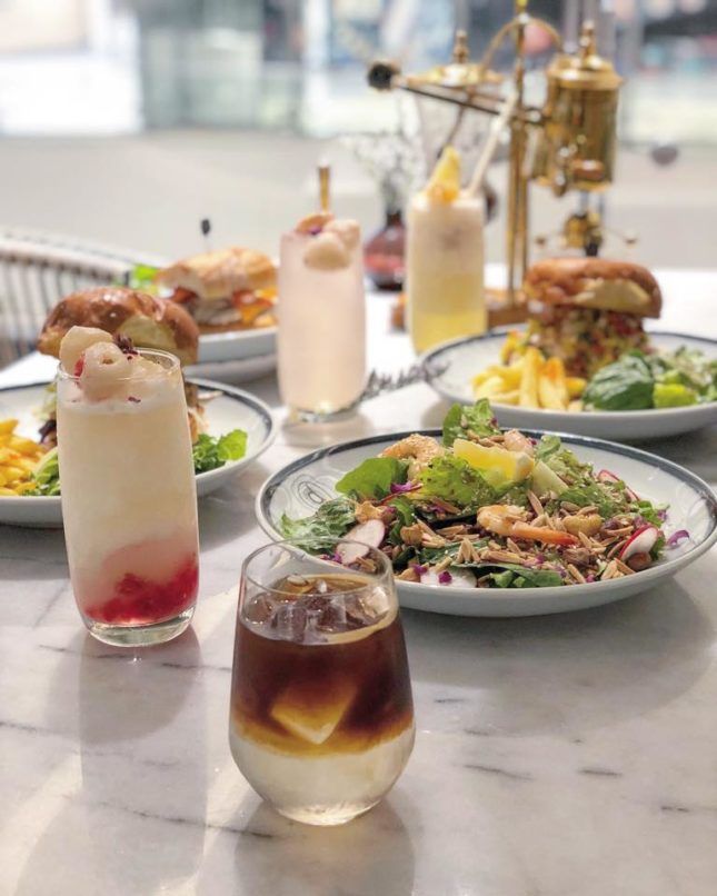 Best Thai Dessert Cafes in Bangkok