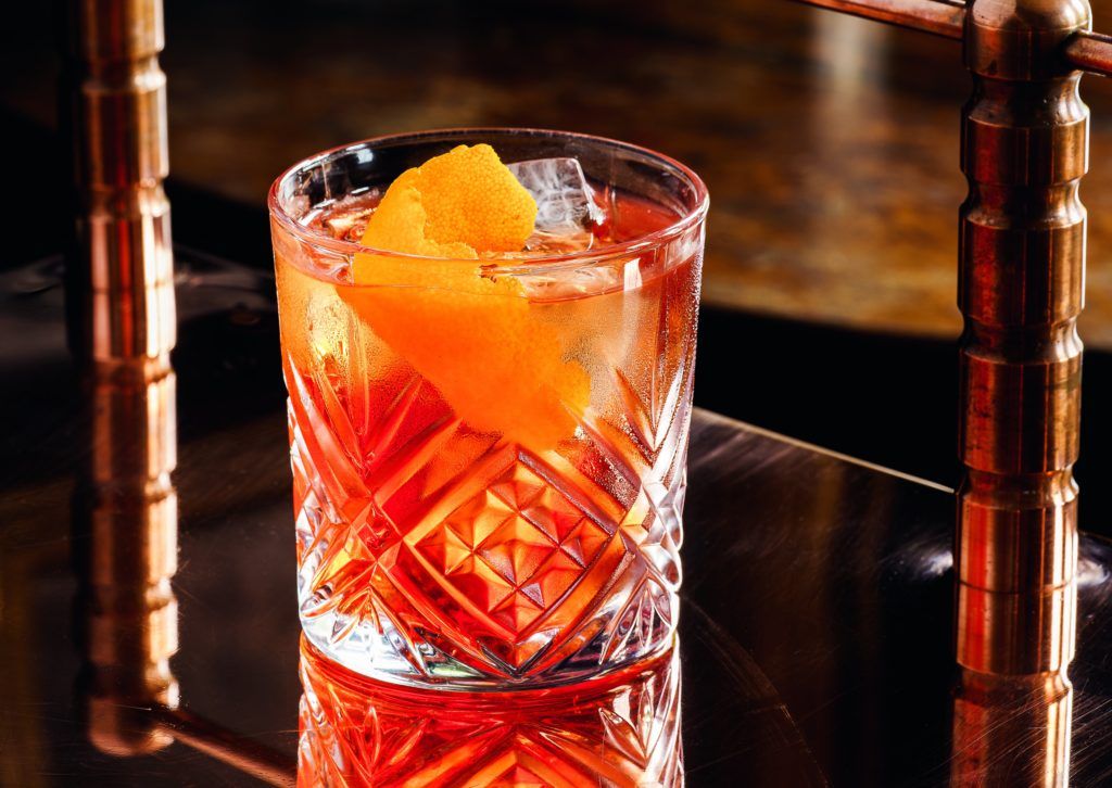 10 classic 3-ingredient cocktails you can shake up at home