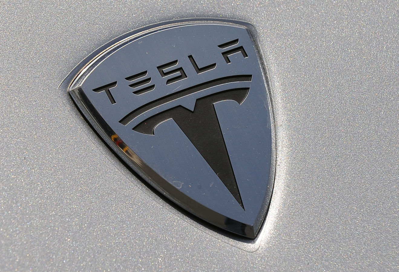 Tesla is now officially the world’s most valuable automobile company