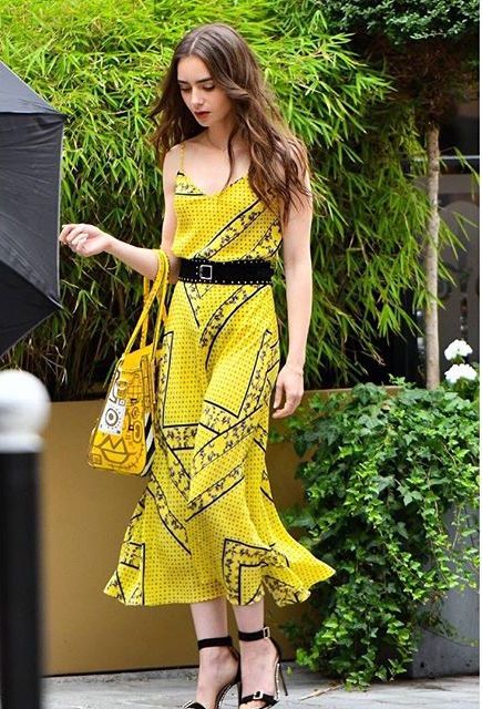 The 20 best fashion moments from ‘Emily in Paris’