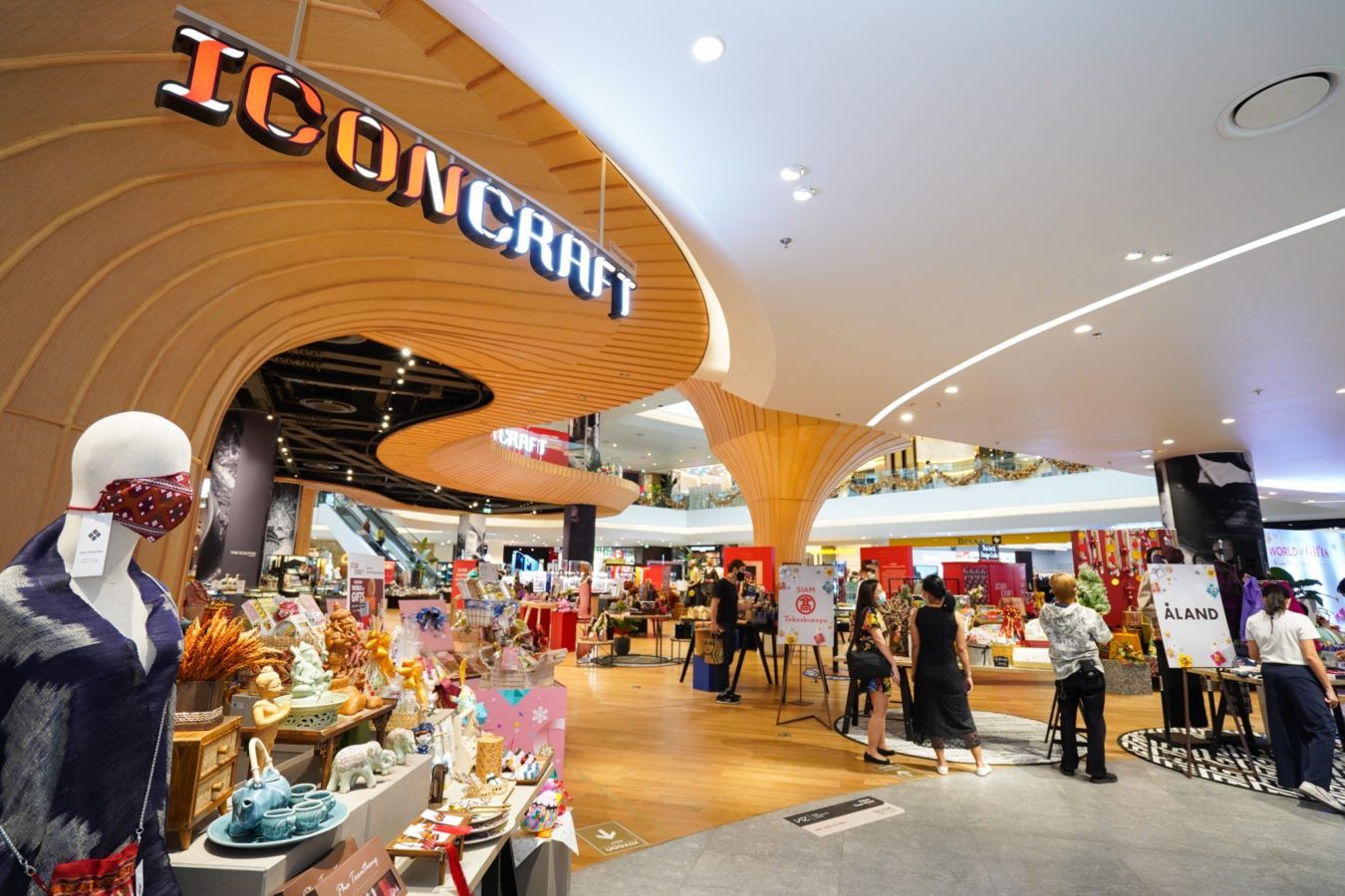Why ‘ICONSIAM World of Gifts’ is the best place to find the perfect present 