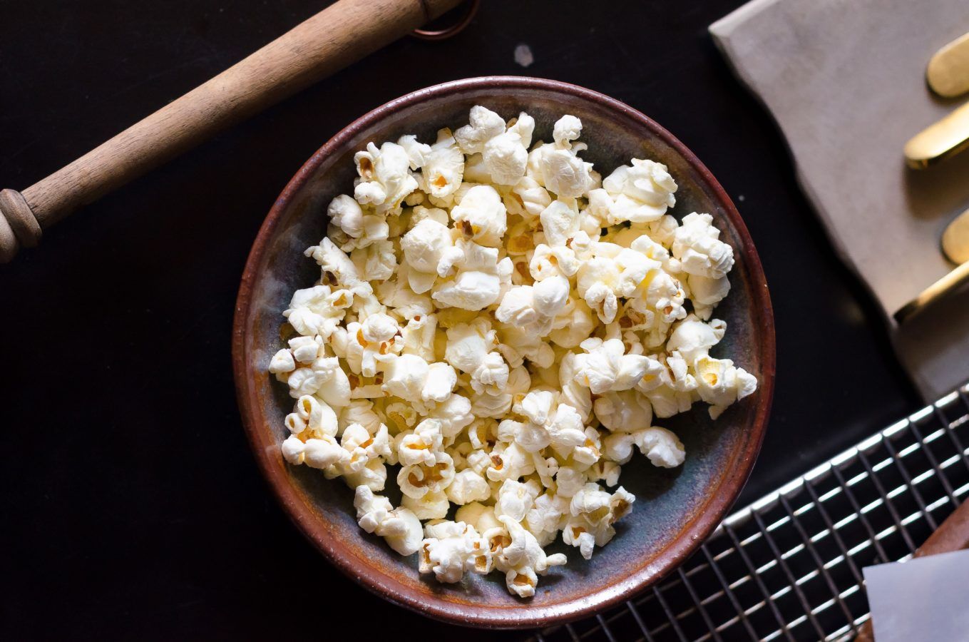Late night snacking: 10 creative ways to season popcorn
