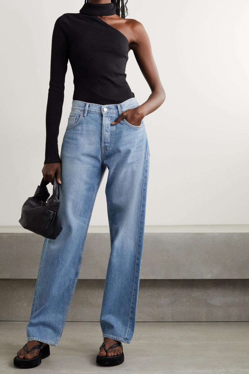 How to choose the perfect jeans, according to your body type