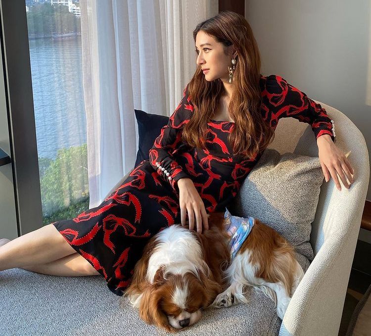 7 Thai celebrities who are also pet lovers