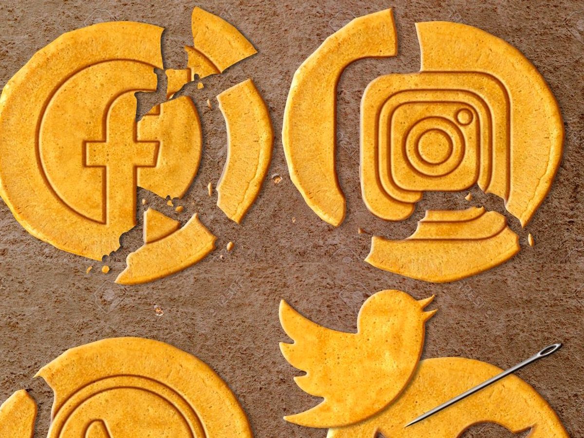 Twitter reactions to the Facebook and Instagram outage on Monday