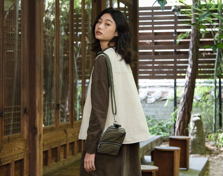 Who Is Jung Ho-yeon From 'Squid Game'? She's A Runway Staple