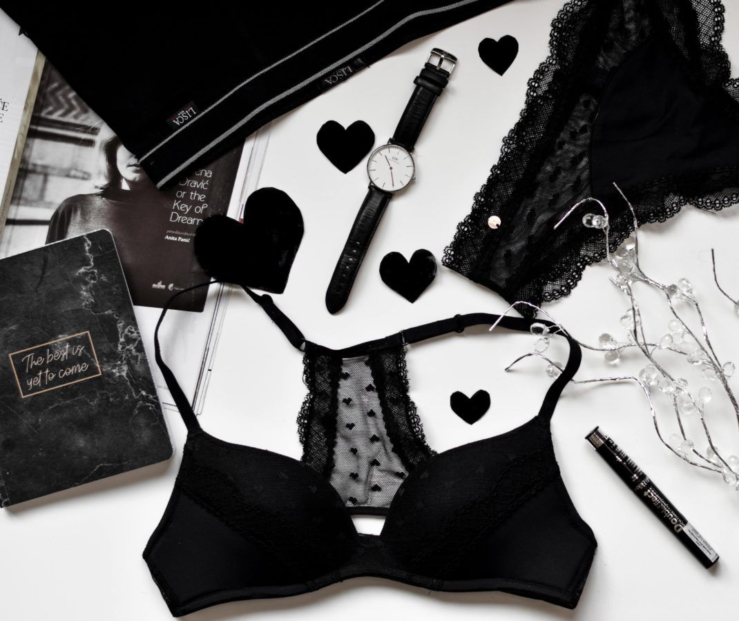 The 3 most popular types of lingerie to wear on Valentine's Day