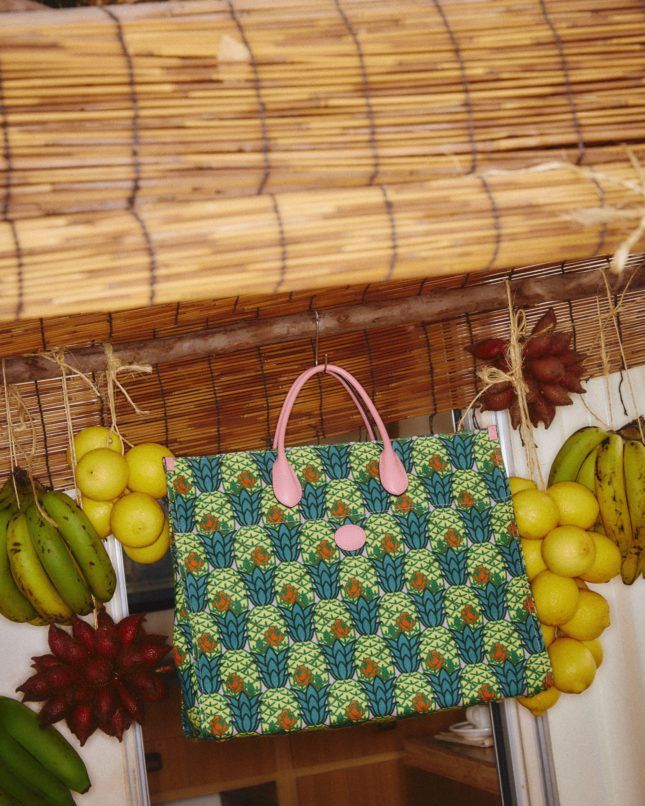 Pine apple gucc i basket NIB s-l400.jpg main image 3