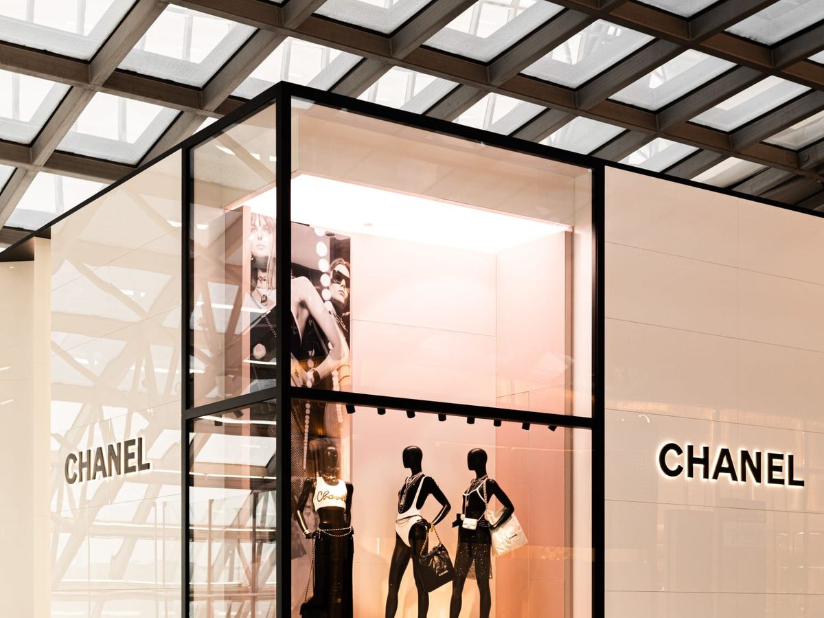 Chanel launches world-first promotion for N°5 at Atatürk Airport