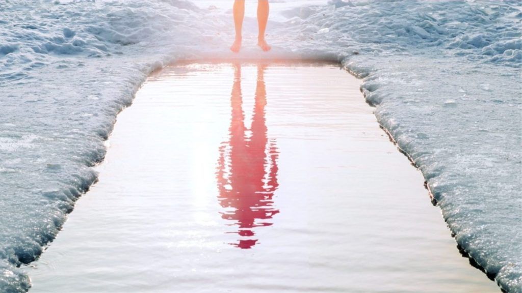 How a cold plunge can benefit your mind and body