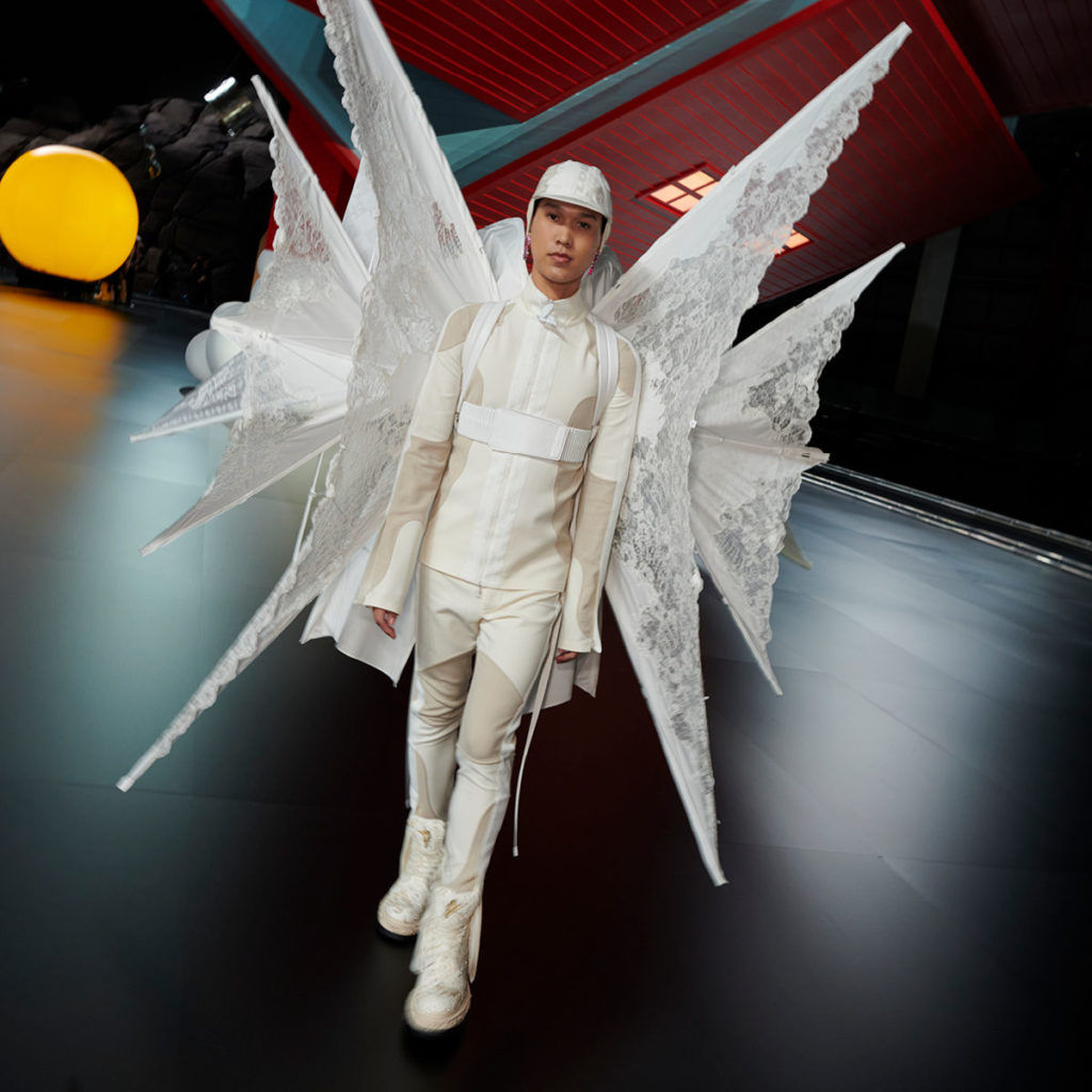 Louis Vuitton Men's Debuts Fall/Winter 2022 Spin-Off Show in Bangkok
