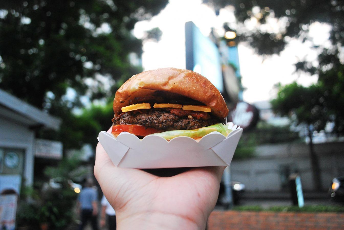 The Daniel Thaiger burger truck returns to Sathorn Square this week!