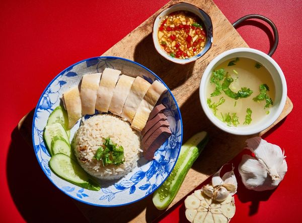 Where to find the best chicken rice in Bangkok