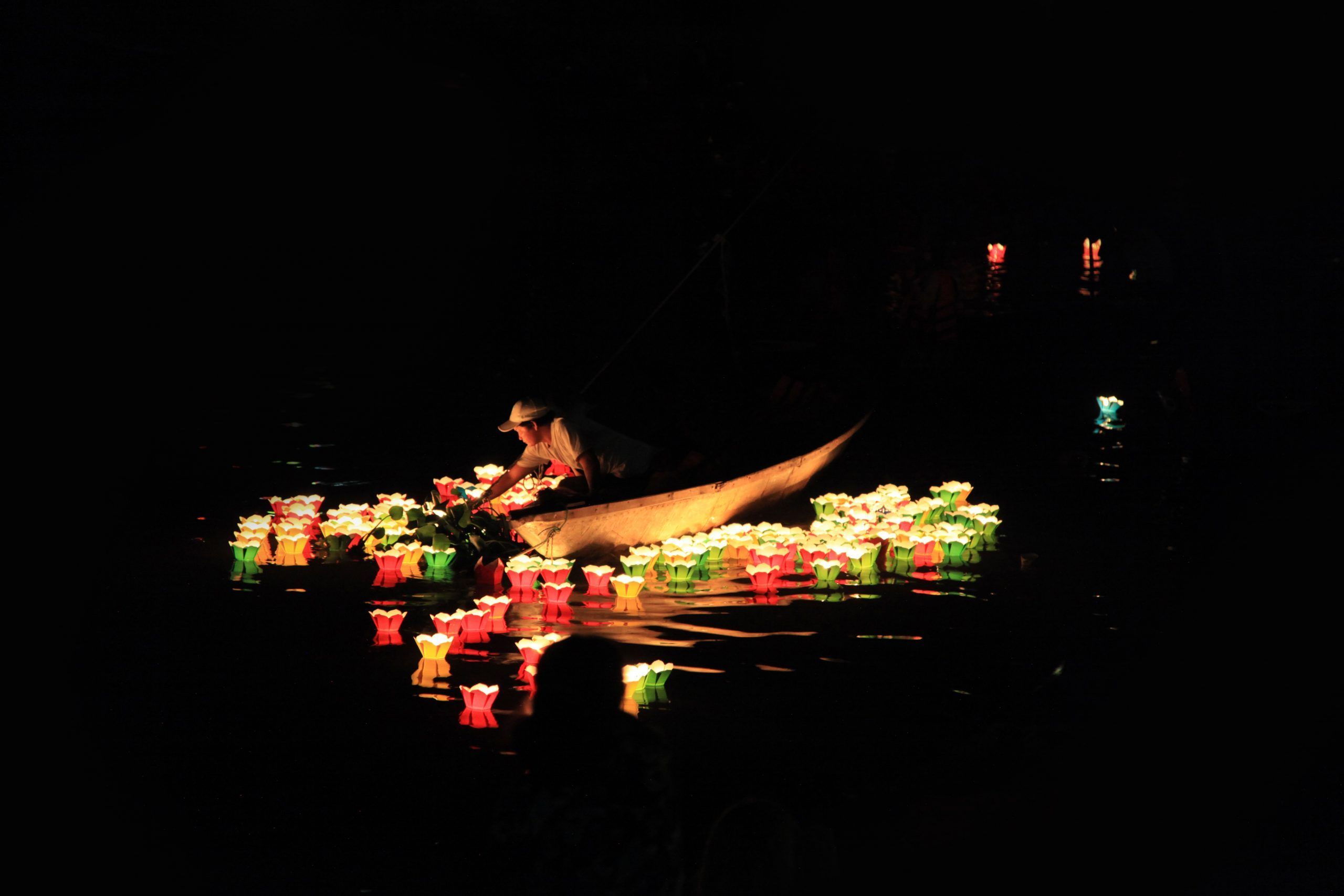 Water lanterns 