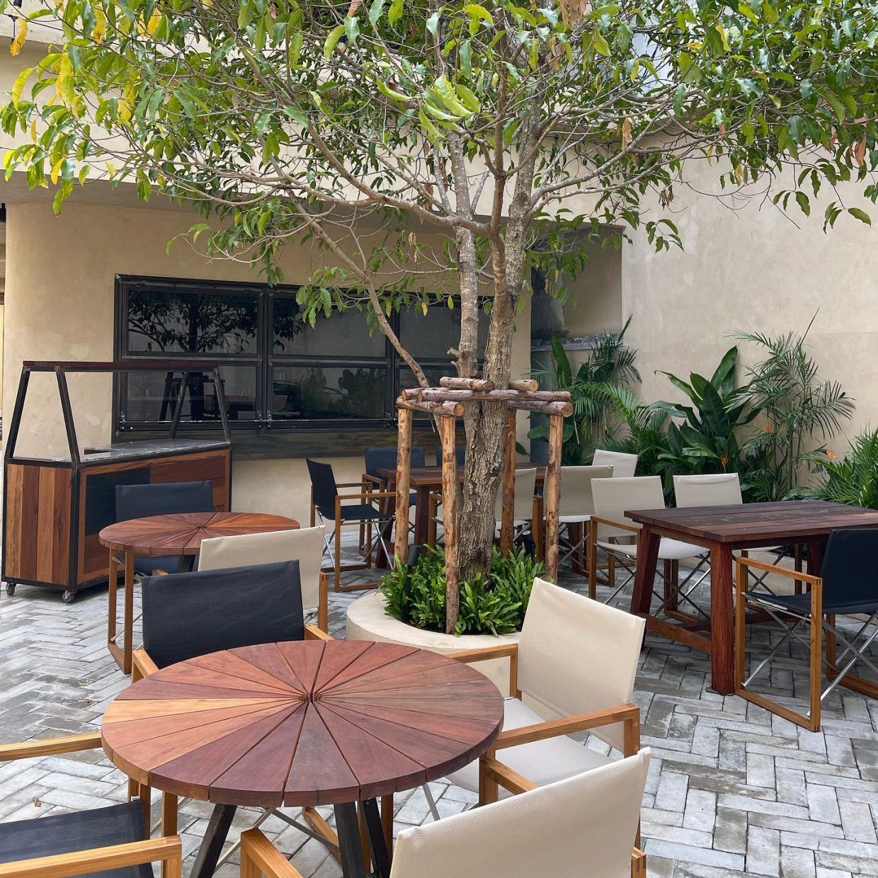 Best wine bars in Bangkok for a chilled out session after work