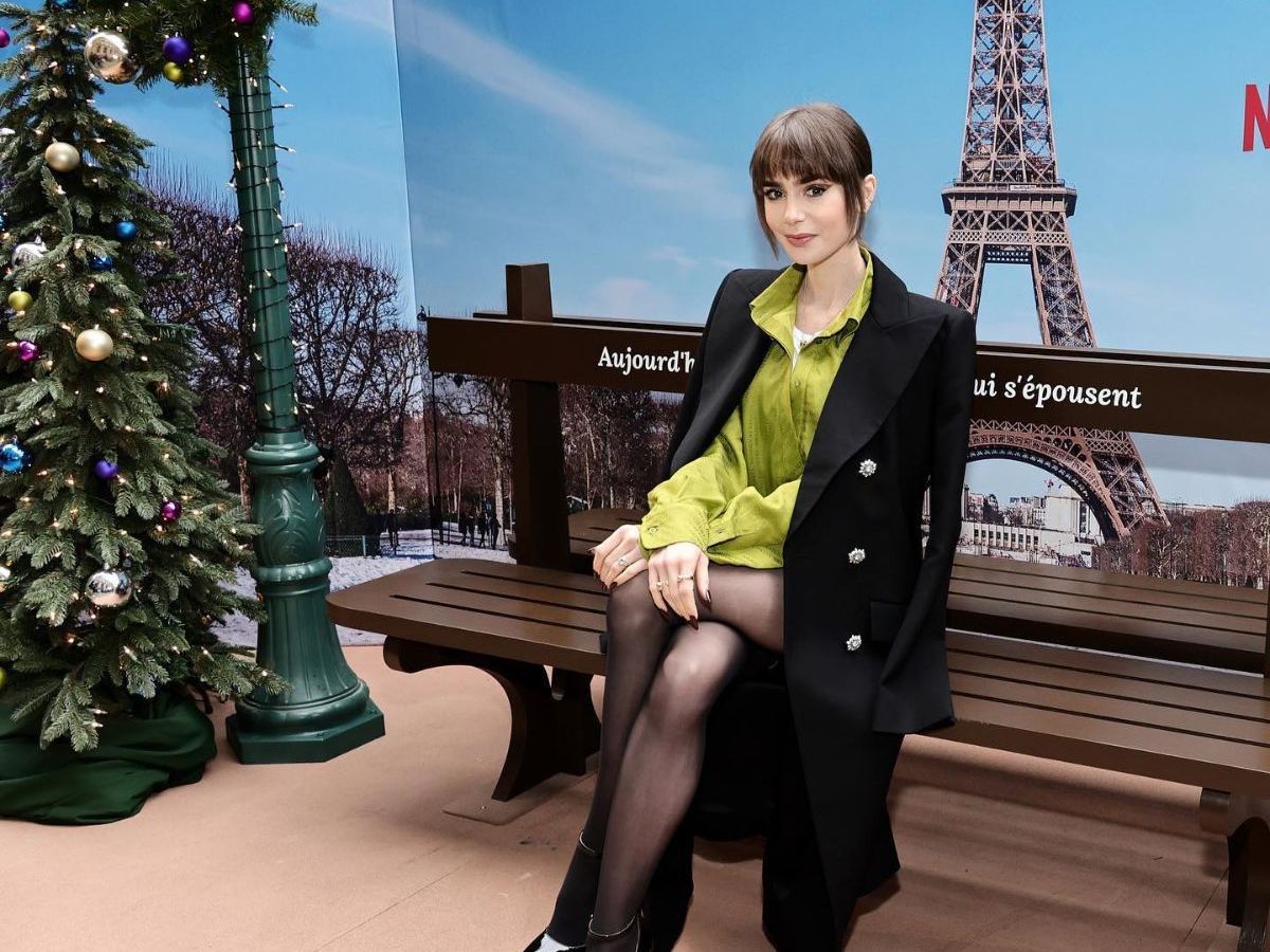 Emily In Paris S03 Camille Razat Oversized Blazer