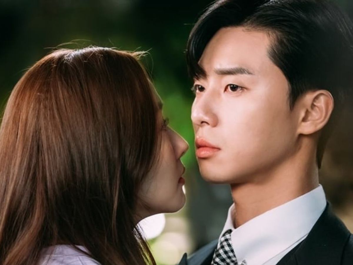 The Best Heart-Fluttering Kisses in K-Dramas