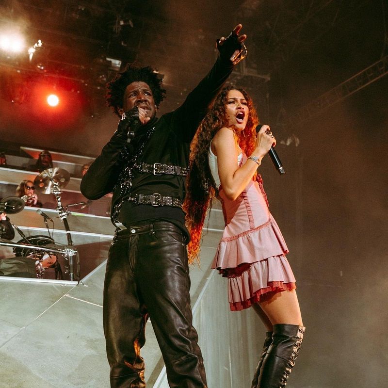 Zendaya makes a comeback performance at Coachella 2023