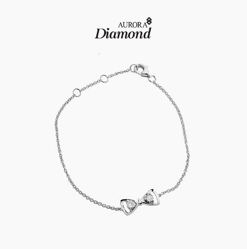 Aurora Diamond Bow Diamond Bracelet