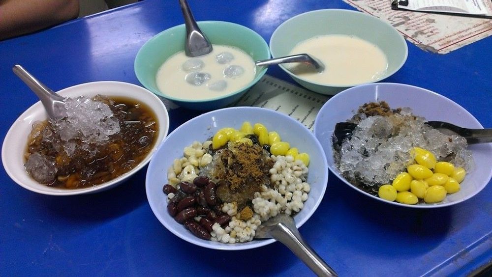 Where to find the best soy milk desserts in Bangkok