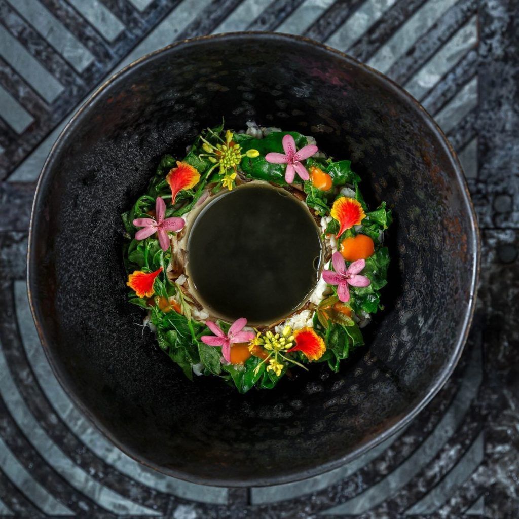 hard to book restaurants bangkok difficult reservations le du
