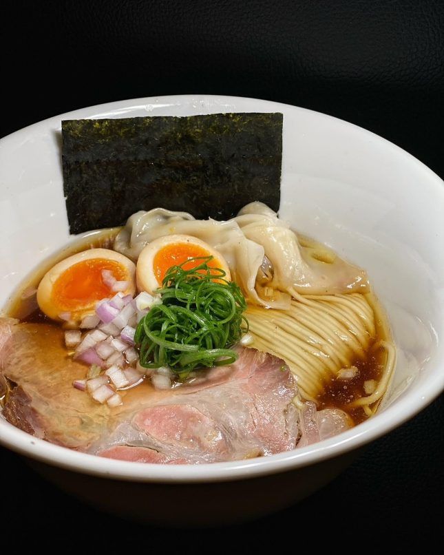 hard-to-book restaurants in bangkok ramen no name noodle reservation
