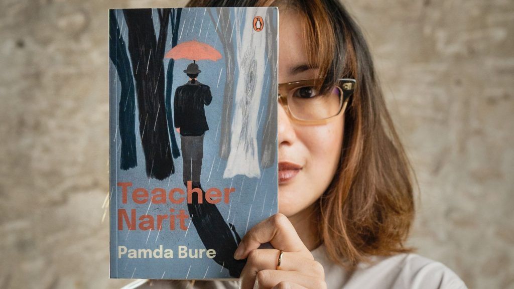Pamda Bure’s ‘Teacher Narit’ is a valuable lesson in Thai history