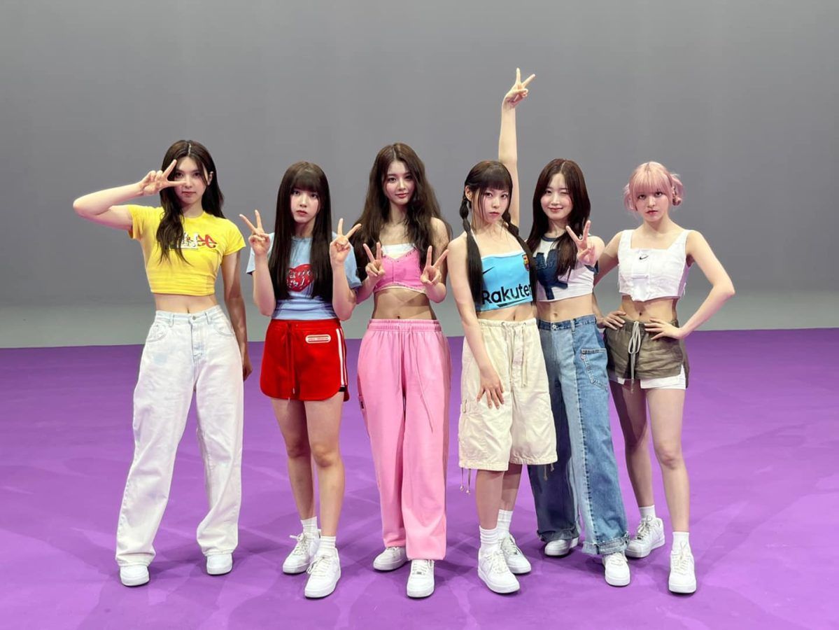 South Korean girl group with Vietnamese member sets new K-pop record -  VnExpress International