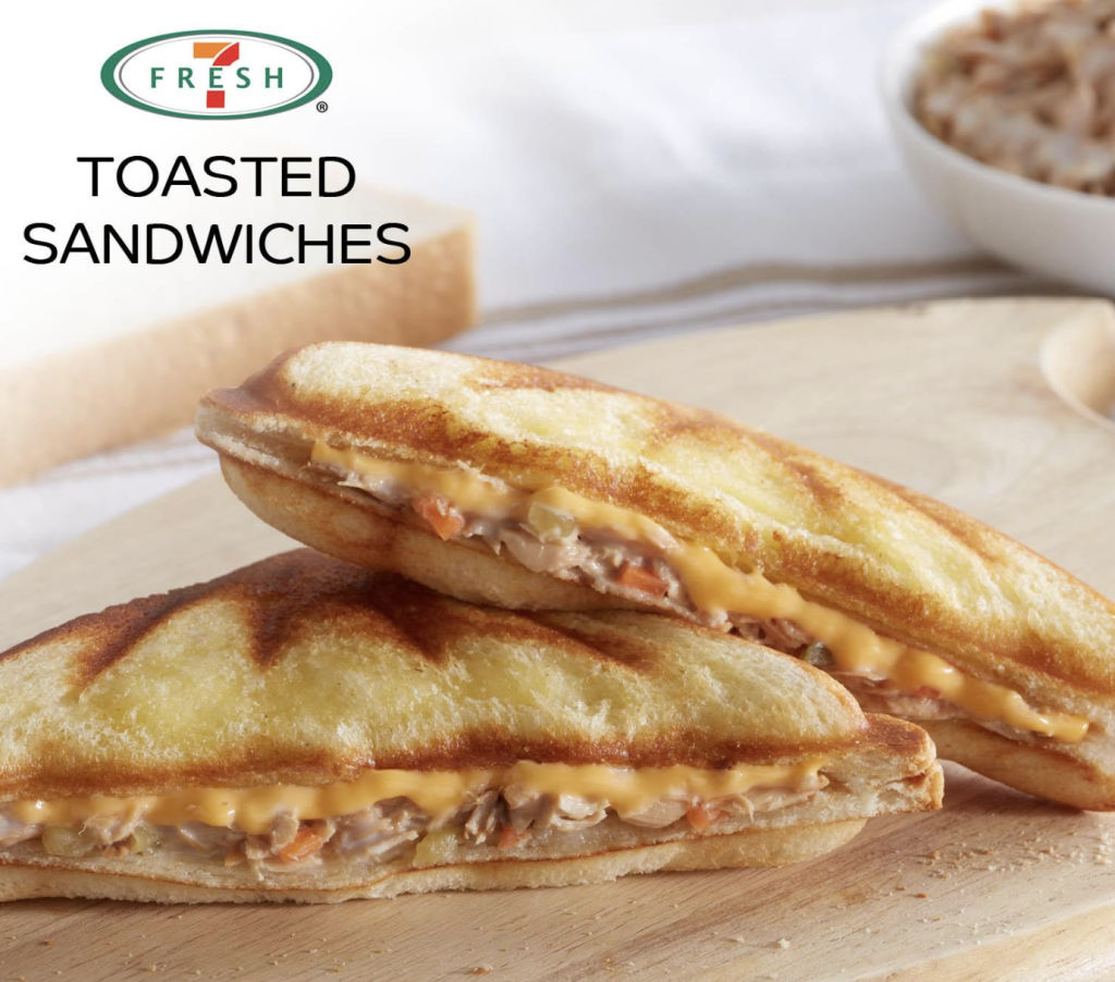 Best snacks at Thai 711 for your munching pleasure