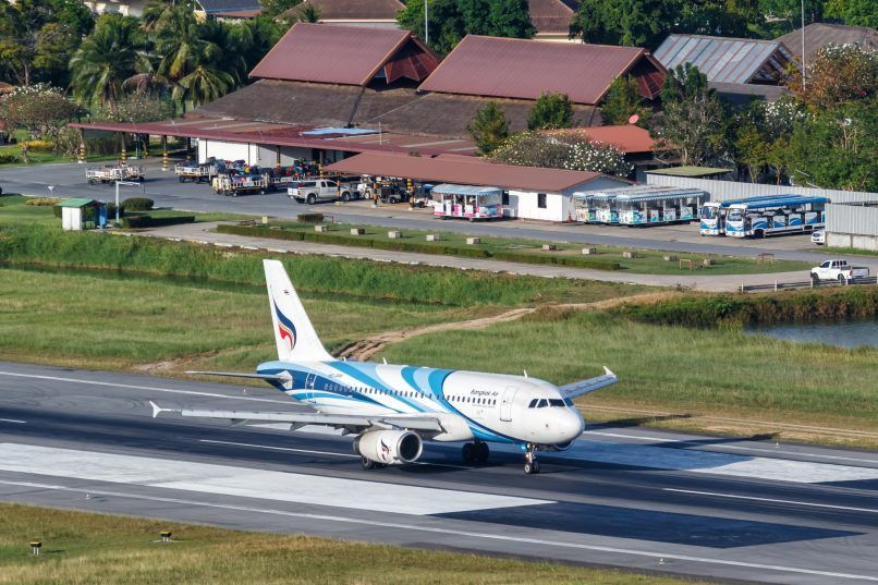 bangkok airways weighing passengers