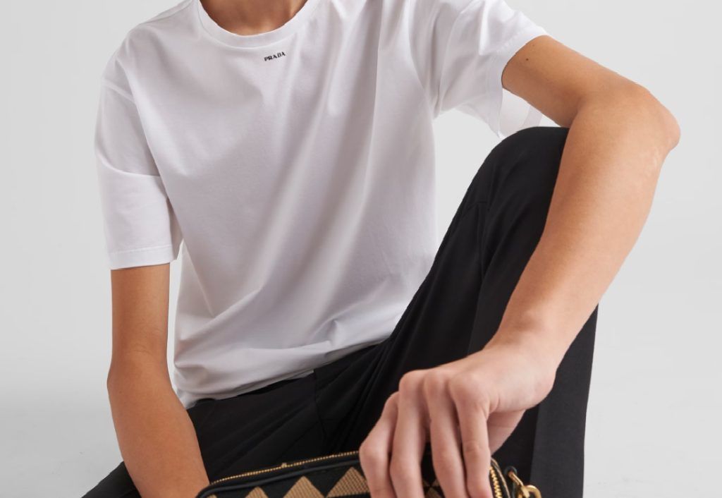 plain white tee