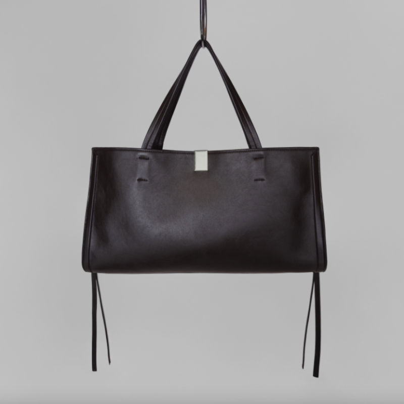 【魅力的アイテム！】PHOEBE PHILO BEAN BAG ハンドバッグ PHOEBE PHILO | BEAN BAG | CHOCOLATE BROWN LEATHER
