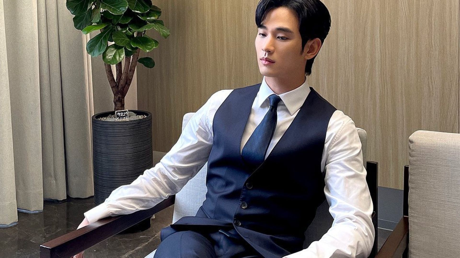 Kim Soo-hyun net worth