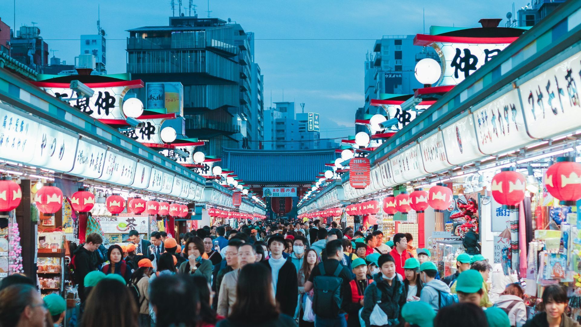 tokyo shopping guide nakamise dori