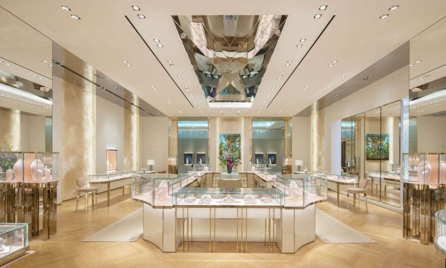 Tiffany & Co. opens a stunning new flagship at Siam Paragon