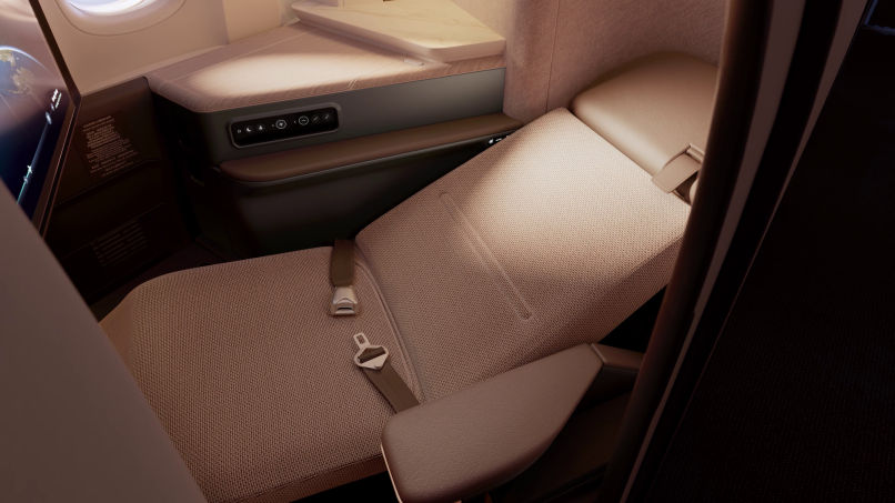Cathay Pacific business class aria suite review