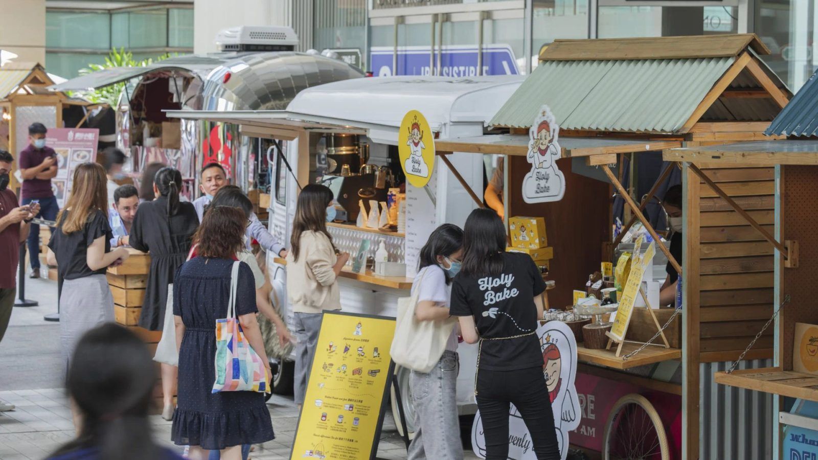 Tong Chong Street Market in Hong Kong returns this November